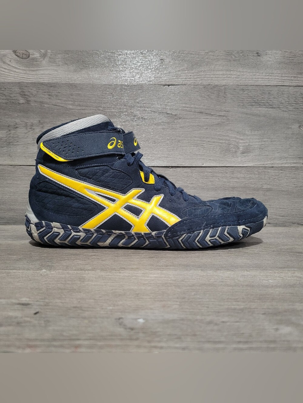 Asics Aggressor 2 Wrestling Men's Sz 14 Shoes J300Y Blue Yellow Strap